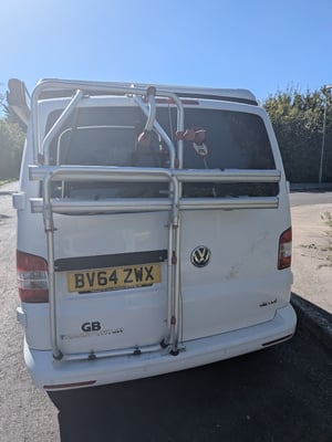 2014 Volkswagen Transporter T5 — photo 10 of 12