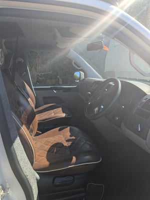 2014 Volkswagen Transporter T5 — photo 12 of 12