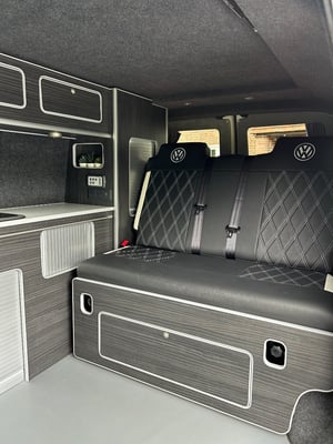 2016 Volkswagen Transporter T30 T6 — photo 11 of 16