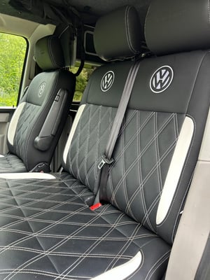 2016 Volkswagen Transporter T30 T6 — photo 10 of 16