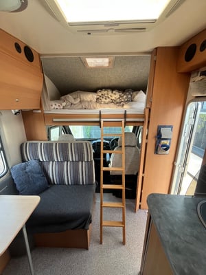 2005 Knaus Traveller — photo 15 of 19