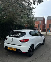 2014 Renault Clio - Image 2