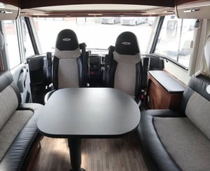 2018 Geist Comfort Explorer 585 — photo 4 of 8
