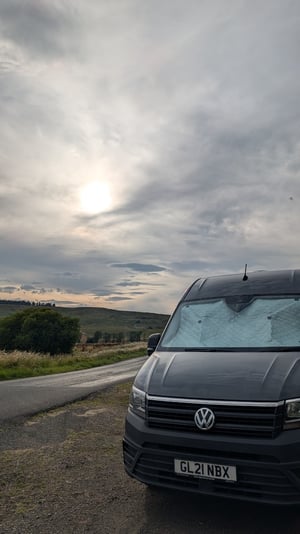 2021 Volkswagen Crafter Conversion — photo 1 of 1