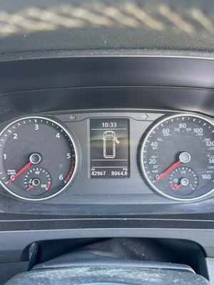 2016 VW transporter T6 LWB T30 TDI 130 — photo 18 of 18
