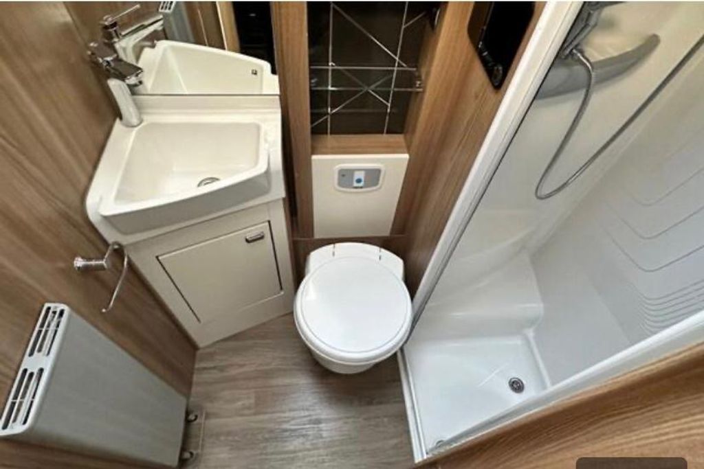 2019 Swift Kon-Tikki 625 - Image 10