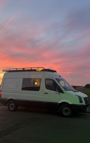 2008 Volkswagen Crafter Campervan — photo 2 of 17