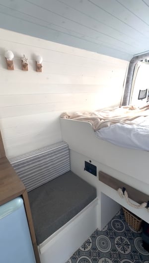 2008 Volkswagen Crafter Campervan — photo 12 of 17