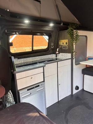 2017 Ford Transit Custom — photo 12 of 37