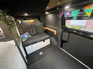 2017 Ford Transit Custom — photo 28 of 37