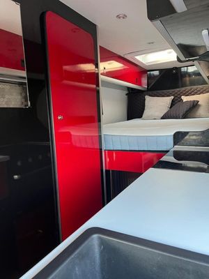 Ford Transit LWB 2.4 — photo 24 of 28