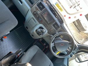 Ford Transit LWB 2.4 — photo 27 of 28