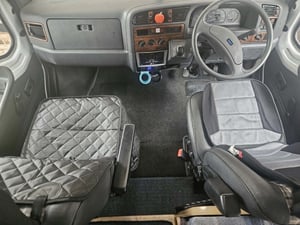 1998 Swift Sundance 520 — photo 3 of 19