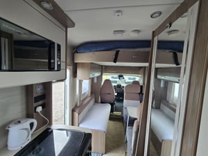 2021 Peugeot Boxer — photo 8 of 17
