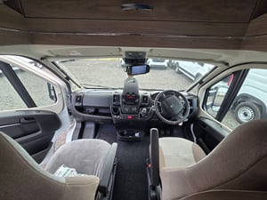 2021 Peugeot Boxer — photo 16 of 17