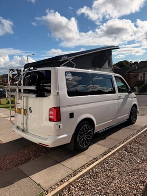 2016 Volkswagen Transporter — photo 16 of 17