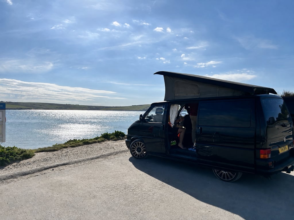 2001 Volkswagen T4 Campervan - Image 1
