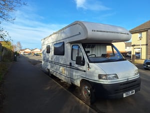 1999 Bessacarr E645 — photo 5 of 23