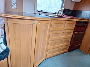 1999 Bessacarr E645 — photo 17 of 23