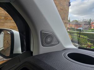 2018 VW Transporter Startline — photo 24 of 40