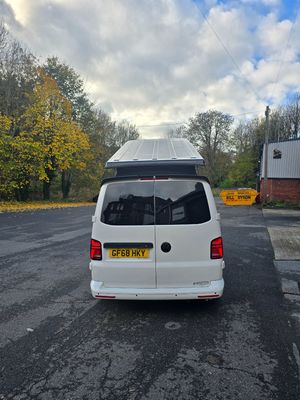 2018 VW Transporter Startline — photo 26 of 40
