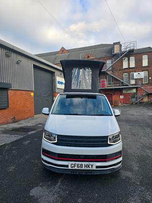 2018 VW Transporter Startline — photo 27 of 40