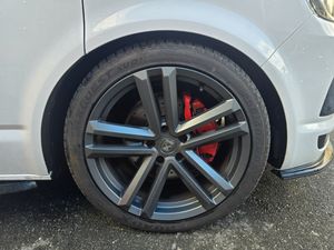 2018 VW Transporter Startline — photo 32 of 40