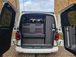 2018 VW Transporter Startline — photo 39 of 40
