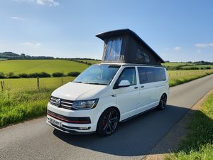 2018 VW Transporter Startline — photo 5 of 40