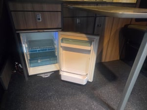 2018 Volkswagen T6 Campervan — photo 2 of 10