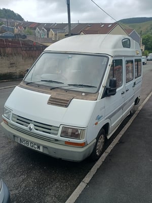 1995 Renault Trafic Prima Leisuredrive — photo 2 of 19