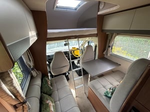 2019 Auto-Trail Tribute 720 — photo 23 of 24