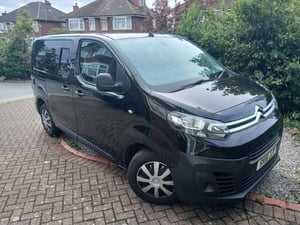 2018 Citroen Dispatch — photo 2 of 19