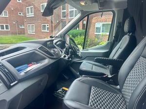 2017 Ford Transit Campervan — photo 28 of 38