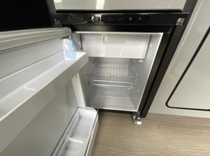 2021 Ford Transit Custom Camper — photo 2 of 16