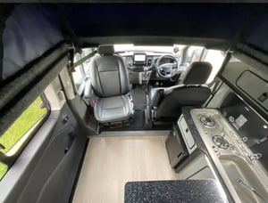 2021 Ford Transit Custom Camper — photo 6 of 16