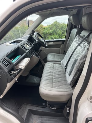 2015 Volkswagen Transporter T28 S-Line TDI — photo 4 of 22