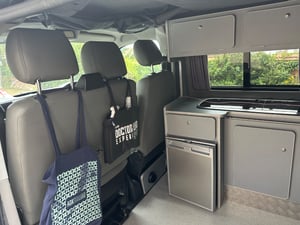 2015 Volkswagen Transporter T28 S-Line TDI — photo 11 of 22