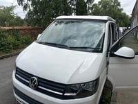 2015 Volkswagen Transporter T28 S-Line TDI - Image 2