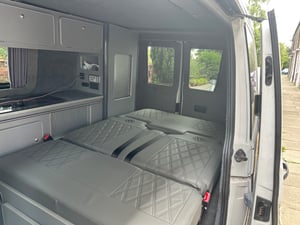 2015 Volkswagen Transporter T28 S-Line TDI — photo 15 of 22