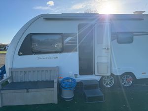 2021 Swift Sunrise Quatro 580 — photo 9 of 39