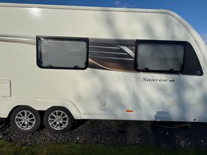2021 Swift Sunrise Quatro 580 — photo 16 of 39