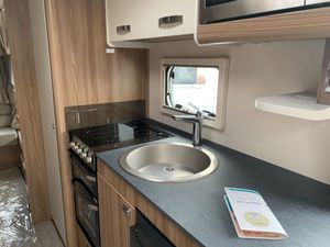 2021 Swift Sunrise Quatro 580 — photo 34 of 39