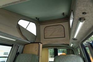 2011 Volkswagen T5 Danbury Conversion — photo 16 of 37