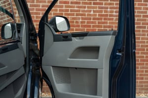 2011 Volkswagen T5 Danbury Conversion — photo 13 of 37