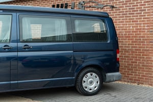 2011 Volkswagen T5 Danbury Conversion — photo 7 of 37