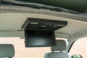 2011 Volkswagen T5 Danbury Conversion — photo 17 of 37