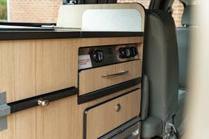 2011 Volkswagen T5 Danbury Conversion — photo 19 of 37