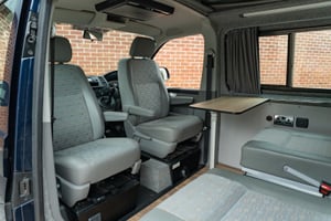 2011 Volkswagen T5 Danbury Conversion — photo 22 of 37