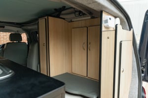2011 Volkswagen T5 Danbury Conversion — photo 26 of 37